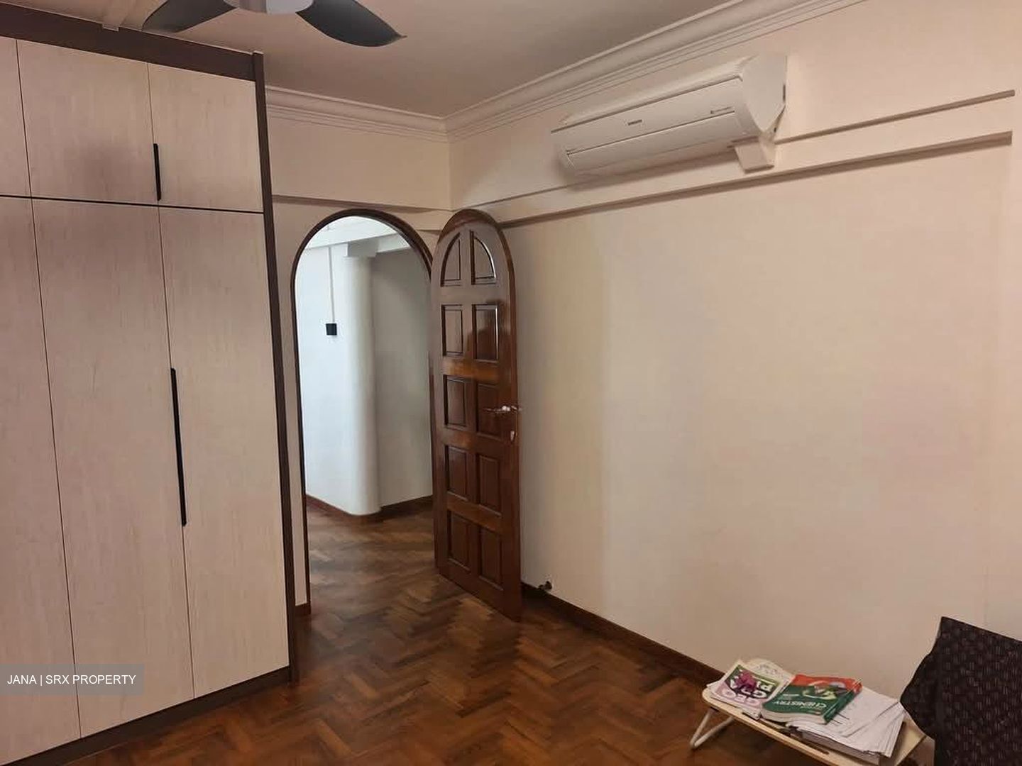 Blk 533 Hougang Avenue 6 (Hougang), HDB Executive #600614171